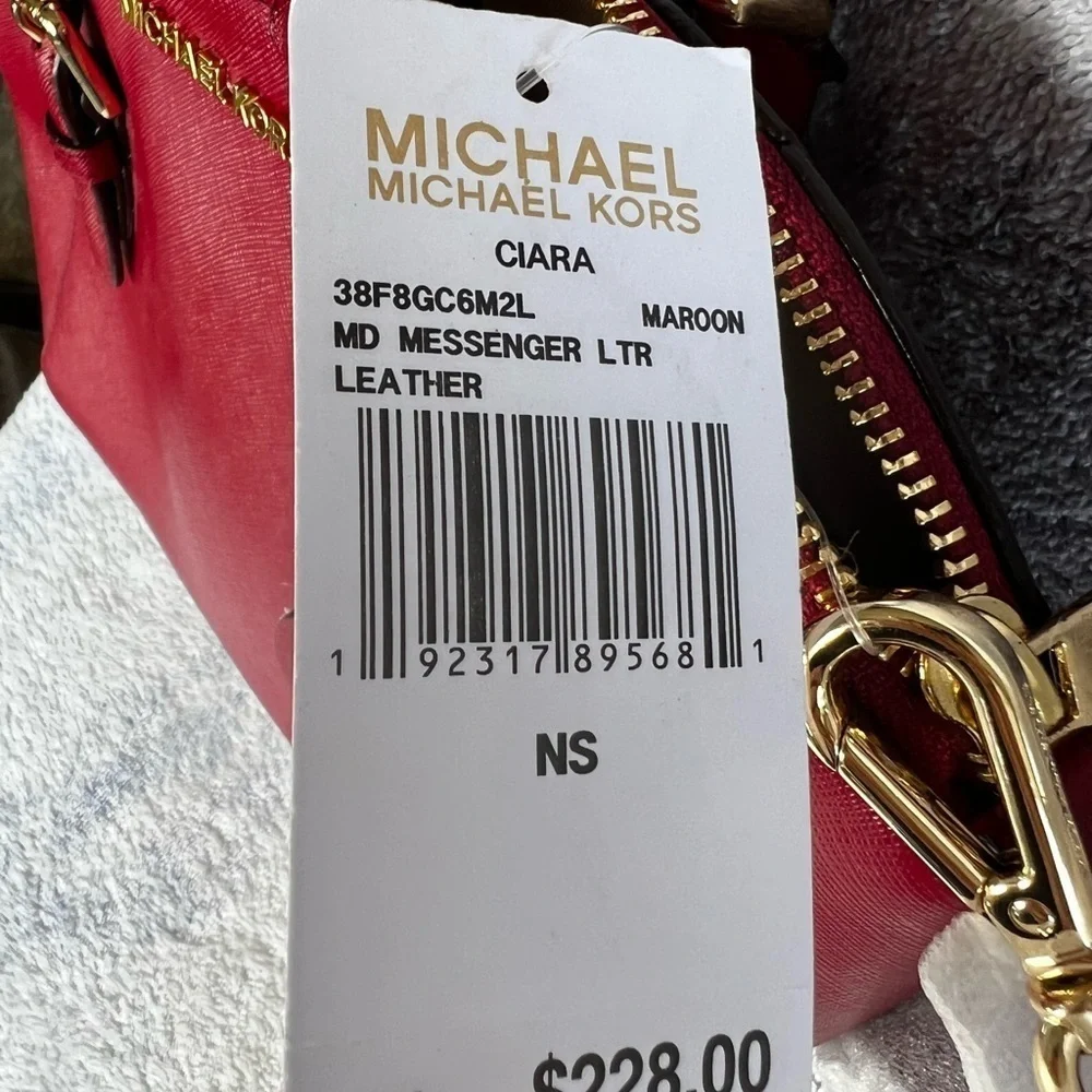 NWT Michael Kors Ciara Messenger bag